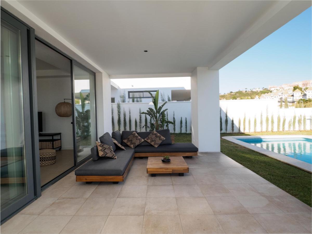 Villa moderne proche de la mer Manilva Esterno foto