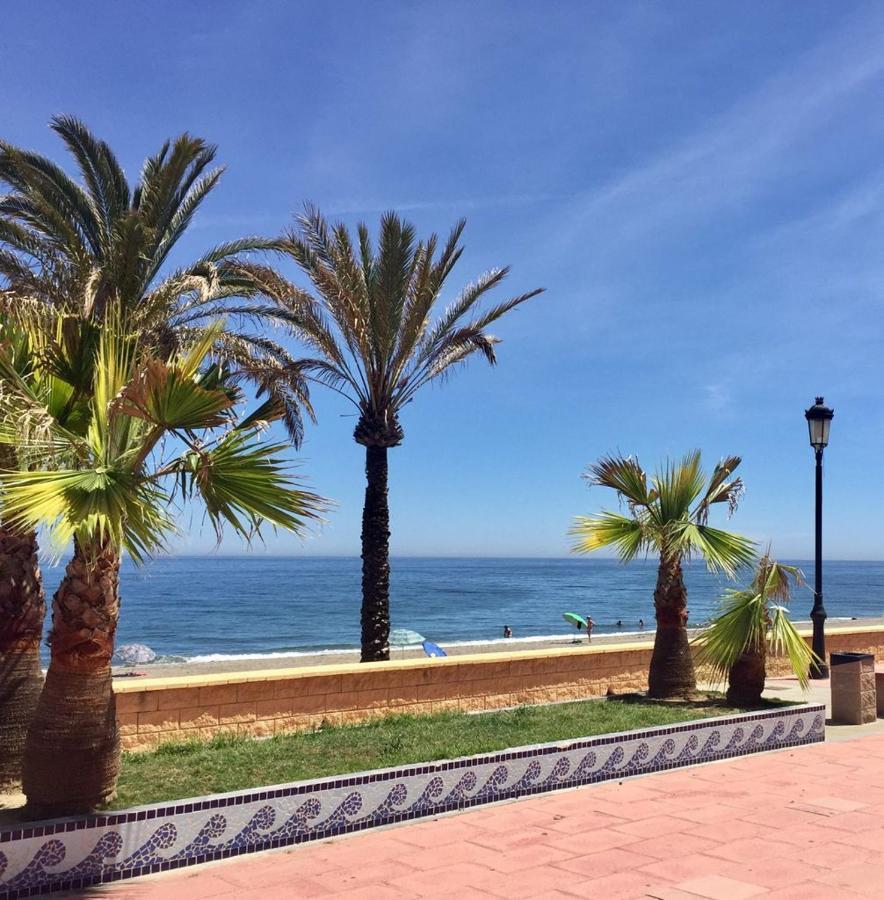 Villa moderne proche de la mer Manilva Esterno foto